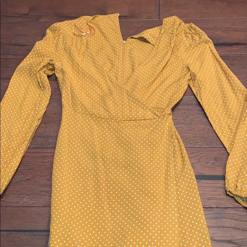 BRAND NEW!!😊 Miami Yellow Romper👗